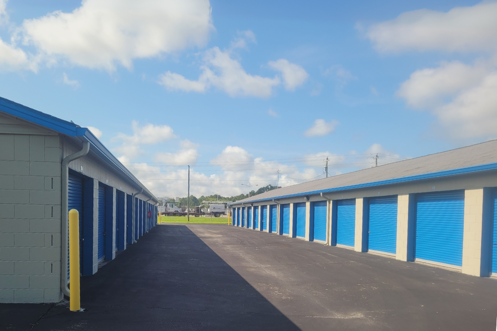 Vehicle self-storage Havelock NC 28532